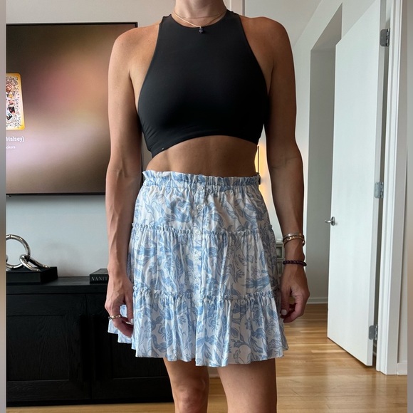 Beach Club Size 0 Skirt. Never worn - Picture 2 of 8